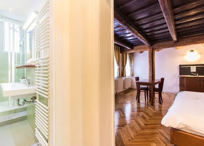 Appartement Thunovska