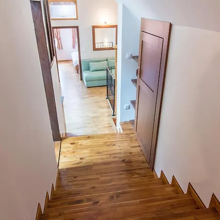 Residence Thunovska * Prague