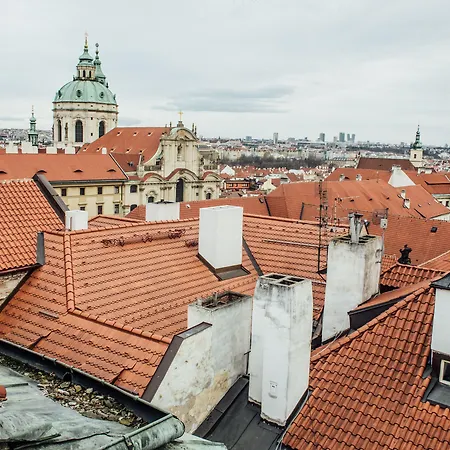 Thunovska Praha