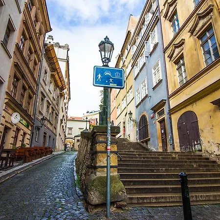 Thunovska Appartamento Praga