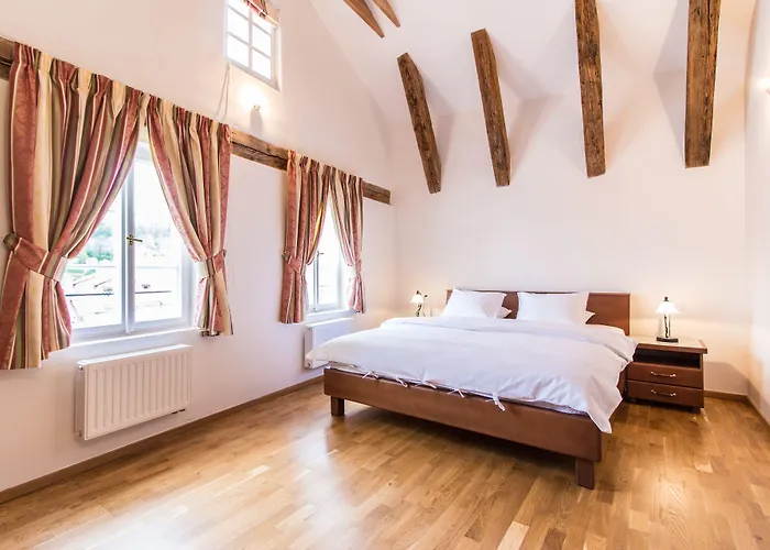 Residence Thunovska Apartment *