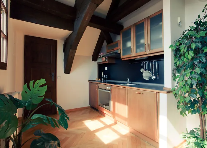 Residence Thunovska *
