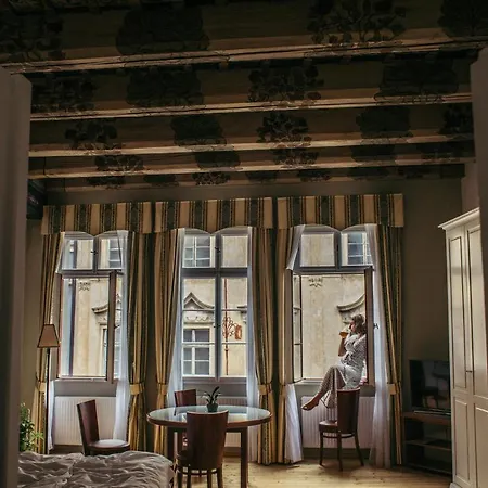 Apartment Residence Thunovska Prague